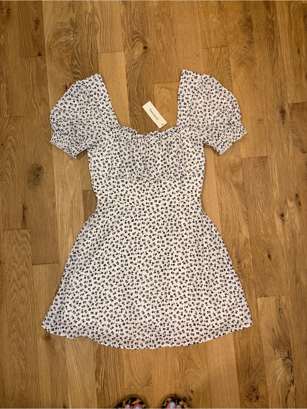 White Floral Puff-Sleeve Mini Dress